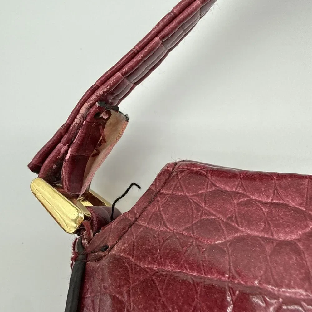 Vtg Y2K Mondani Faux Leather Embossed Shoulder Bag Burgundy